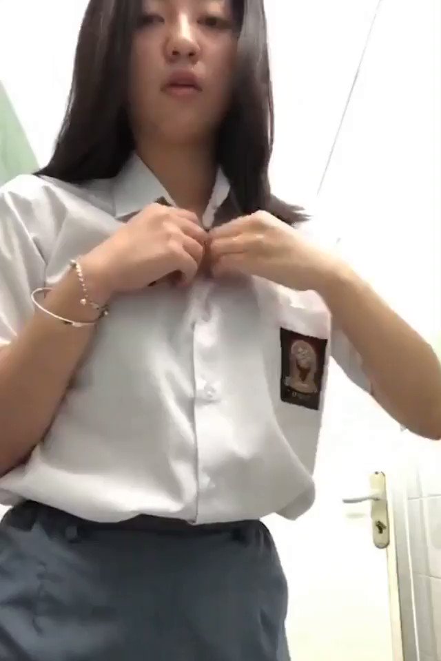 Viral Indonesia Sma Viral Wiwik Sambil Direkam Menyimak Momen Seru di Kelas Saat Sepi Top New 2025
