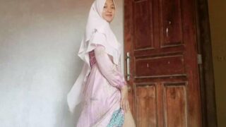 Viral Video Indonesia Ukhti Sarah Spong Rudal Cr0t di Mulut Abg Top Trending Guru New