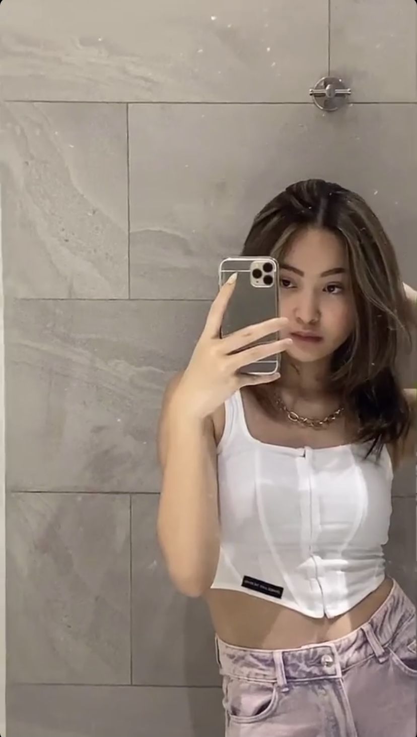 Best viral videos of 2025: ABG Viral Indo Premium Nangis Dientot Kuli Ampe Mentok Top