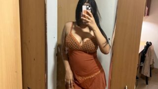 Nonton Vidio Video Viral Indonesia 2025 Terpopuler Sambil Disuapin Tante Turis Mokondo Gak Mau Pulang