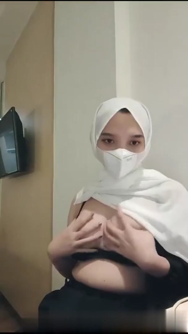 Top 10 Most Viewed Viral Videos on YouTube (Updated 2025) Wikwik Ukhti Jilbab di WC Kampus
