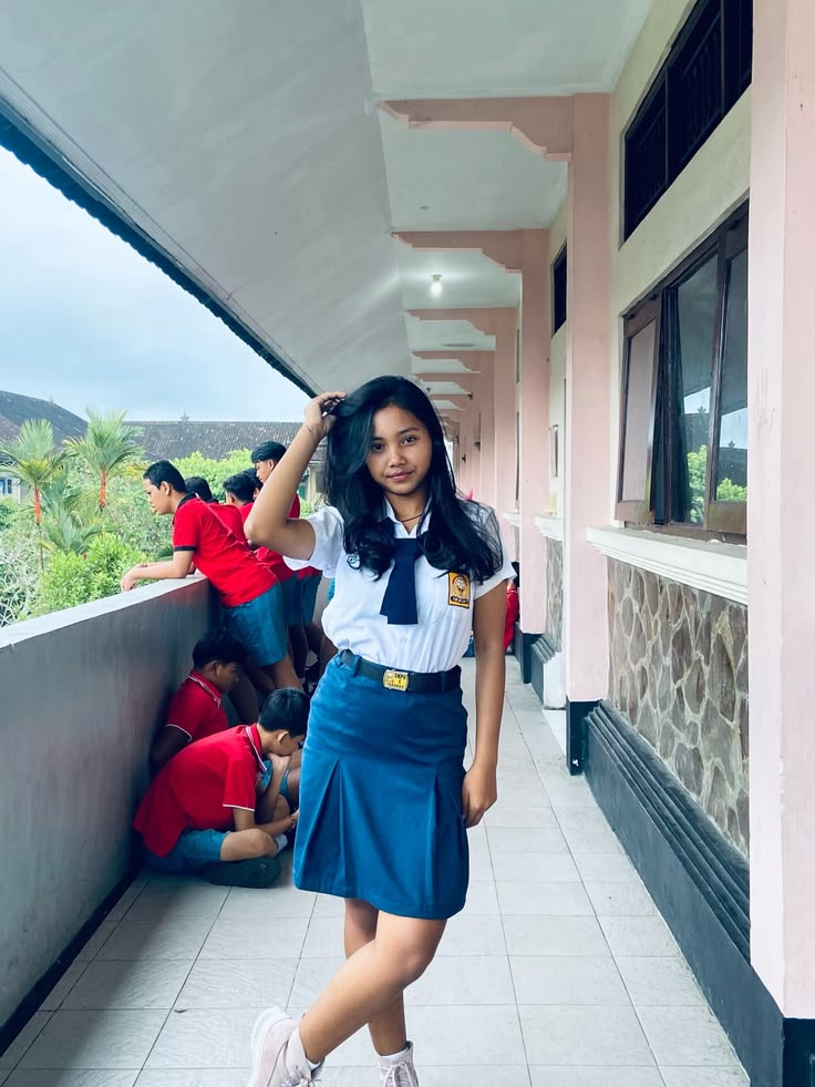 Smp Viral Twitter Angin Malam Rooftop Dan Bisikan Manis Most Absurd