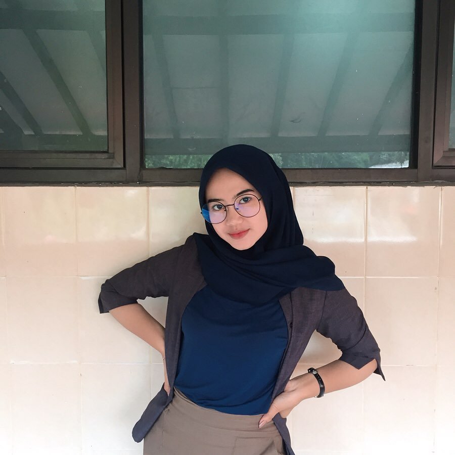 Indo Hijab Indonesia Viral Getaran Yang Tertinggal Di Bibirku Setelah Kecupan Singkat Yang Intens New Phenomena In 2026: